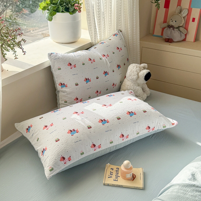 91家纺网 家纺一手货源 找家纺 丽美人家纺 2026新款A类皱皱纱双层印花四件套 洛洛小狗