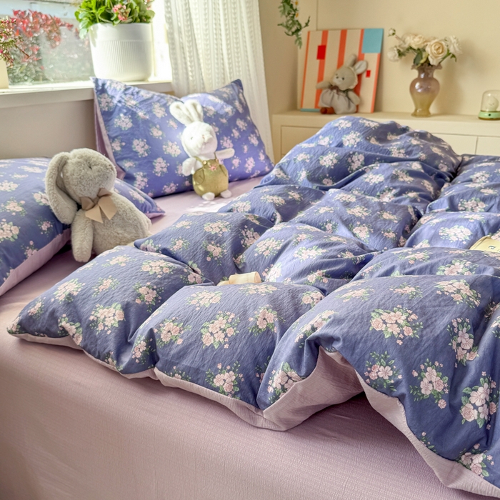 91家纺网 家纺一手货源 找家纺 丽美人家纺 2026新款A类皱皱纱双层印花四件套 浅紫花绒