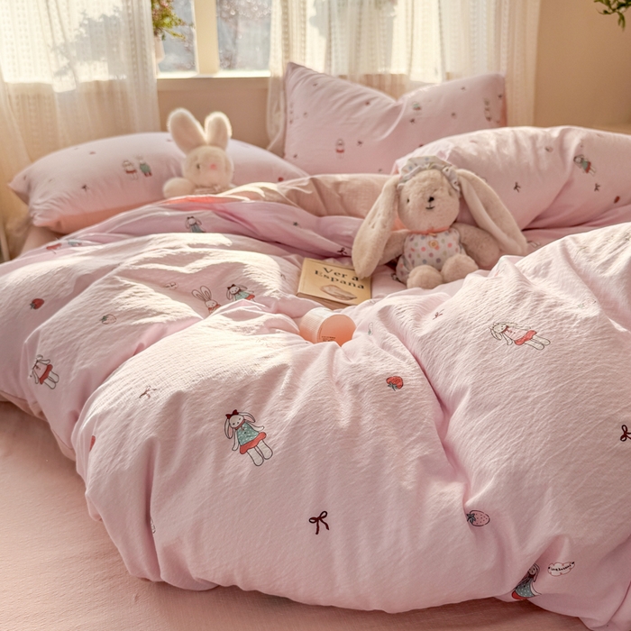 91家纺网 家纺一手货源 找家纺 丽美人家纺 2026新款A类皱皱纱双层印花四件套 兔小姐