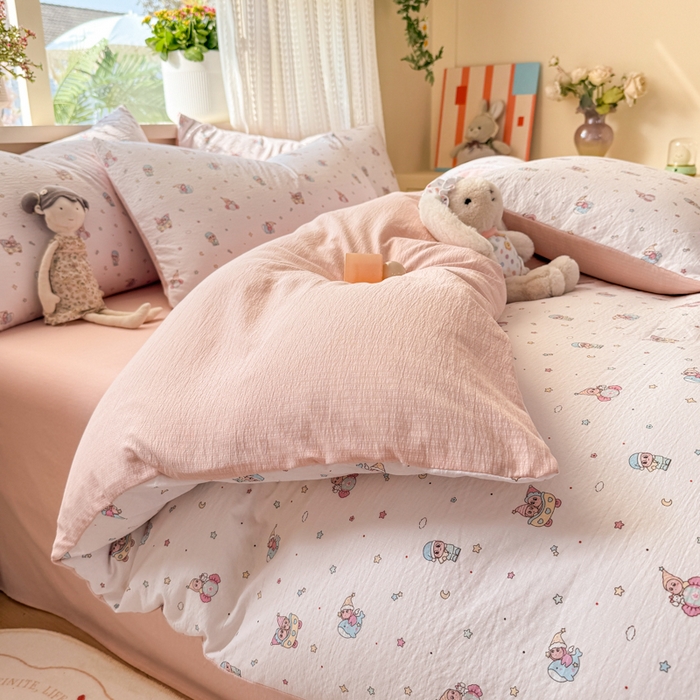 91家纺网 家纺一手货源 找家纺 丽美人家纺 2026新款A类皱皱纱双层印花四件套 云间童梦