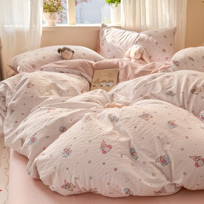 91家纺网 家纺一手货源 找家纺 丽美人家纺 2026新款A类皱皱纱双层印花四件套 云间童梦