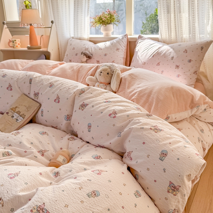 91家纺网 家纺一手货源 找家纺 丽美人家纺 2026新款A类皱皱纱双层印花四件套 云间童梦