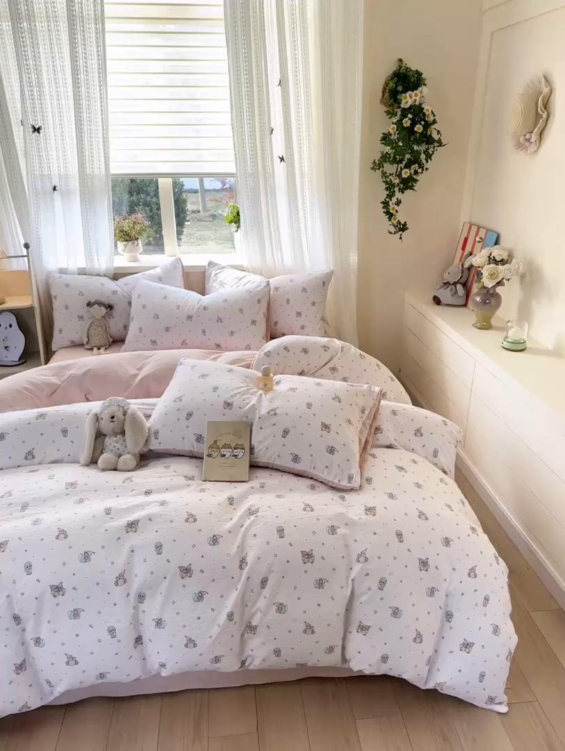 91家纺网 家纺一手货源 找家纺 丽美人家纺 2026新款A类皱皱纱双层印花四件套 云间童梦