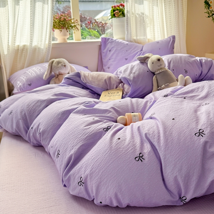 91家纺网 家纺一手货源 找家纺 丽美人家纺 2026新款A类皱皱纱双层印花四件套 紫色蝴蝶结