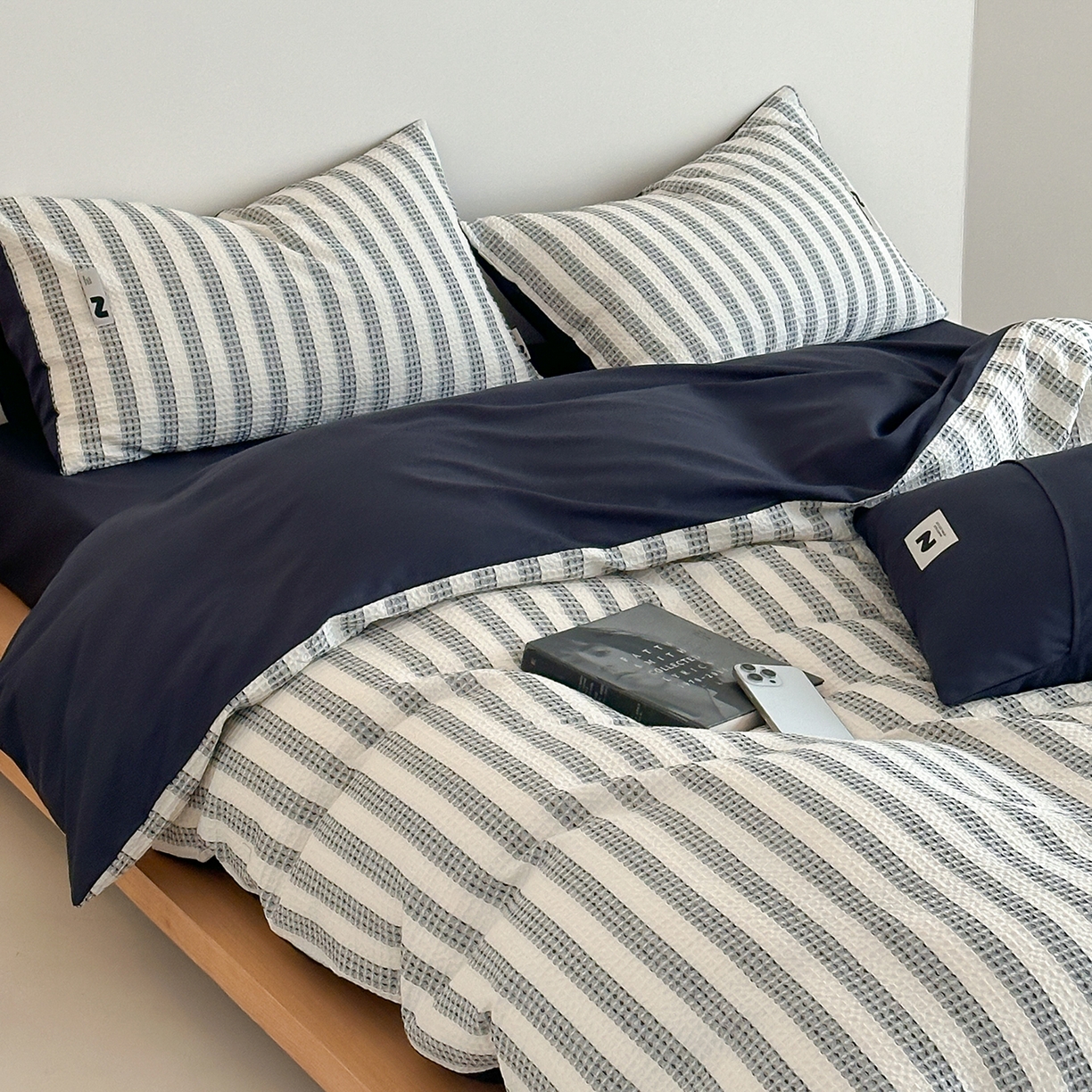 91家纺网 家纺一手货源 找家纺 静家居-简约原创家纺 2026新款ins小清晰简约全棉纯棉华夫格提花四件套-芝士系列 芝士-高级黑