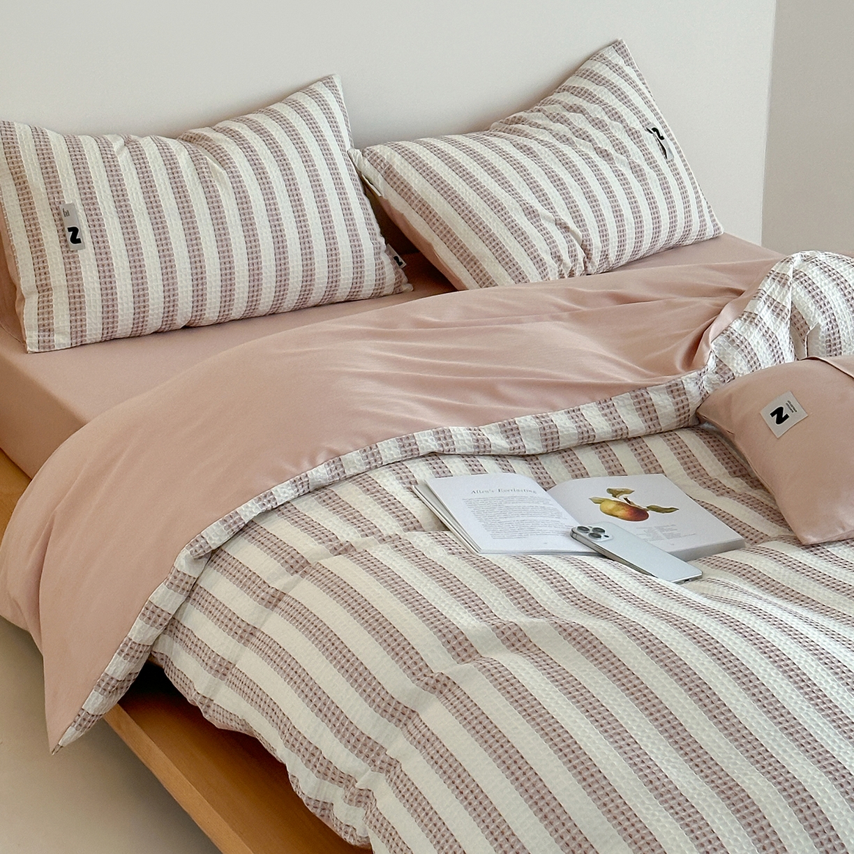 91家纺网 家纺一手货源 找家纺 静家居-简约原创家纺 2026新款ins小清晰简约全棉纯棉华夫格提花四件套-芝士系列 芝士-可可棕