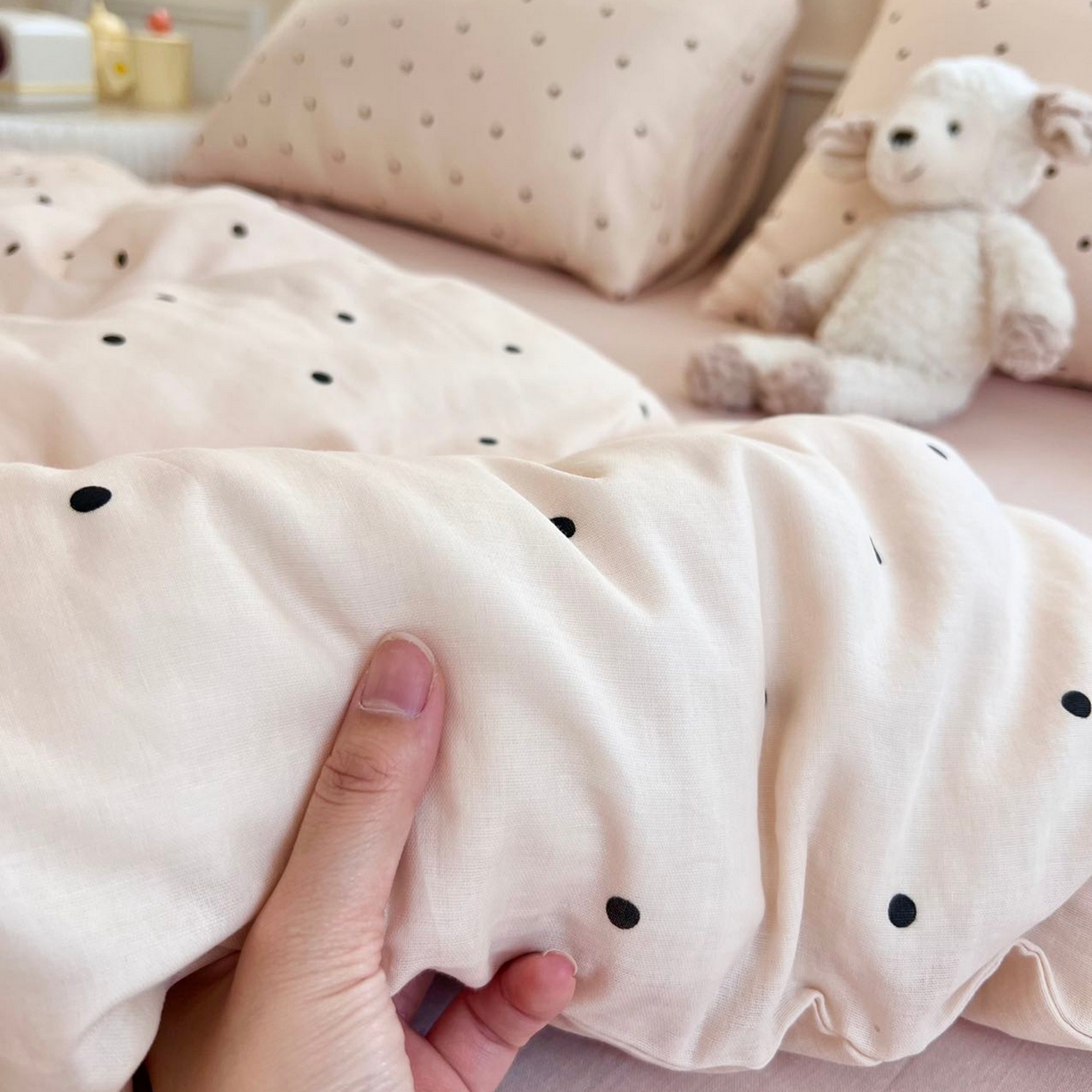 91家纺网 家纺一手货源 找家纺 一比一家纺 2026新款全棉双层纱四件套 粉啵啵