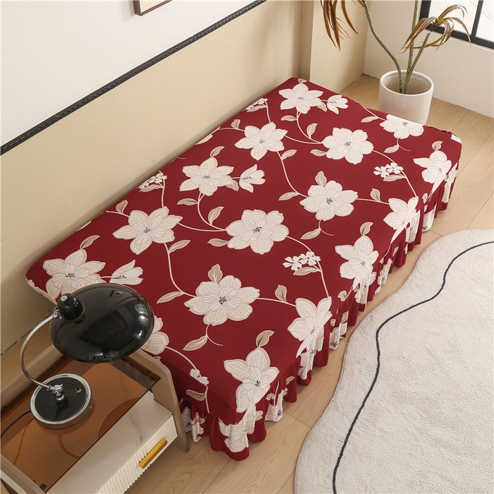 91家纺网 家纺一手货源 找家纺 雅竹家纺 牛奶丝印花裙边沙发床套 红藤