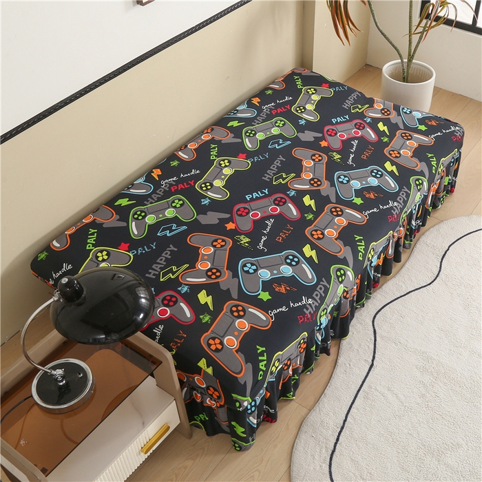 91家纺网 家纺一手货源 找家纺 雅竹家纺 牛奶丝印花裙边沙发床套 游戏