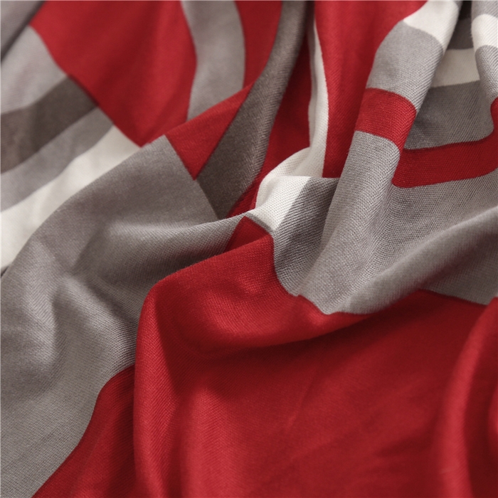 91家纺网 家纺一手货源 找家纺 雅竹家纺 牛奶丝印花裙边沙发床套 圆环