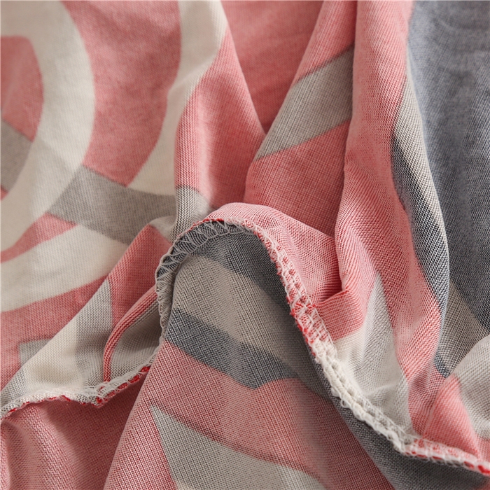 91家纺网 家纺一手货源 找家纺 雅竹家纺 牛奶丝印花裙边沙发床套 圆环