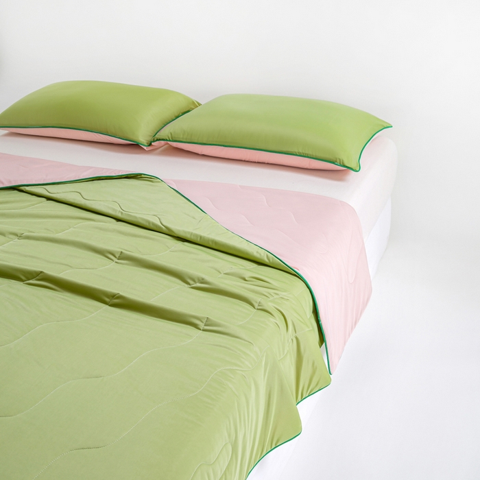 91家纺网 家纺一手货源 找家纺 爱彼家纺 2026春夏新款A类氨纶凉感丝西瓜大豆瓜瓜被夏被夏凉被空调被-系列二 瓜瓜被-蜜瓜粉