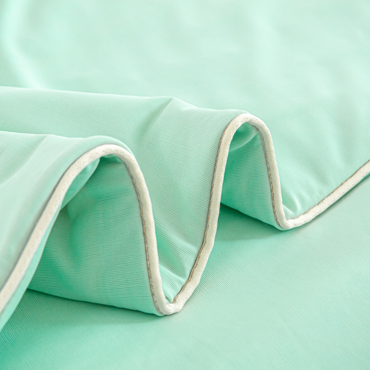 91家纺网 家纺一手货源 找家纺 （总）爱彼家纺 2026夏季新款薄荷冰香凉感丝夏被夏凉被空调被-薄荷系列一