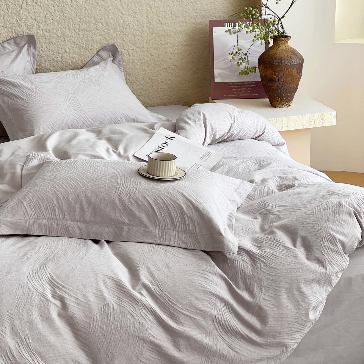 91家纺网 家纺一手货源 找家纺 帅露家纺 2026新款A类全棉纯棉亮面浮雕提花四件套 布兰卡-银灰