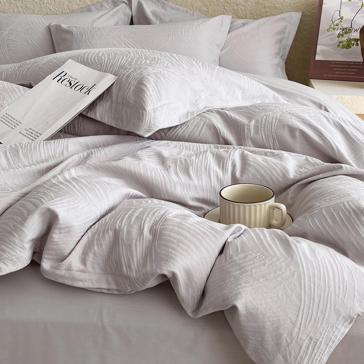 91家纺网 家纺一手货源 找家纺 帅露家纺 2026新款A类全棉纯棉亮面浮雕提花四件套 布兰卡-银灰