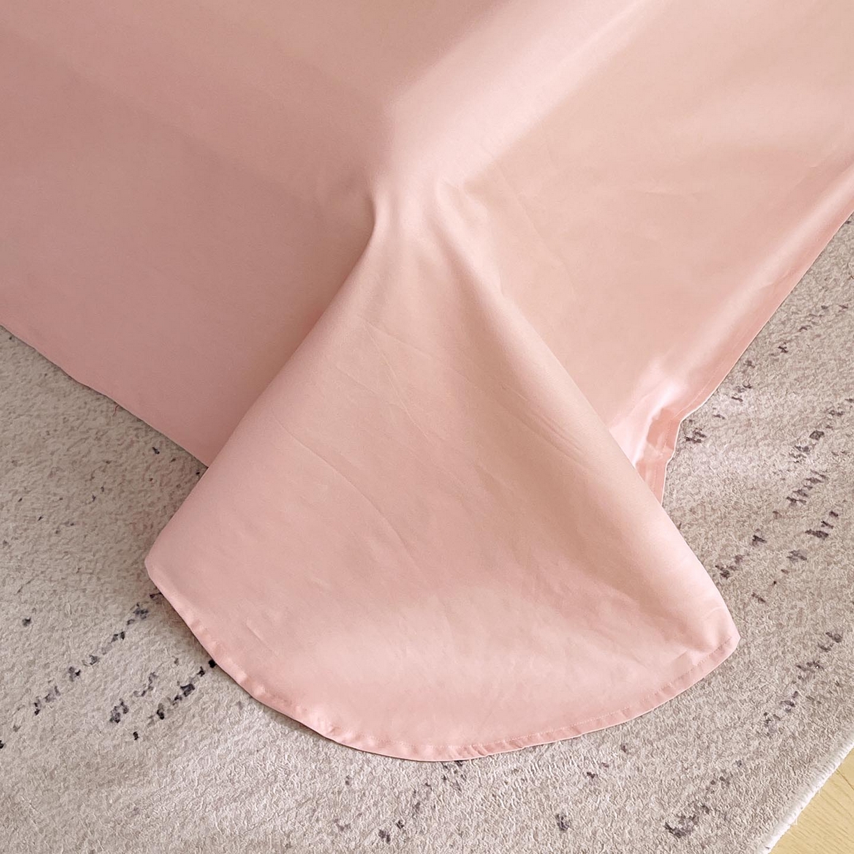 91家纺网 家纺一手货源 找家纺 帅露家纺 2026新款A类全棉纯棉亮面浮雕提花四件套 梵花绘-浓粉