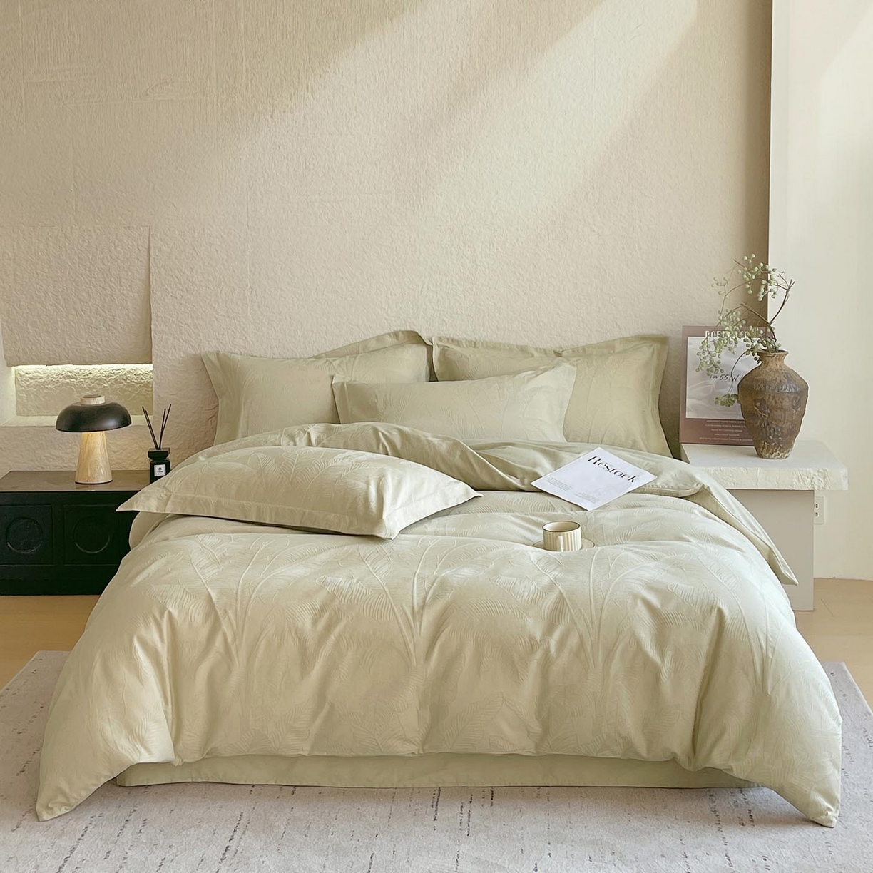 91家纺网 家纺一手货源 找家纺 帅露家纺 2026新款A类全棉纯棉亮面浮雕提花四件套 焦野-奶绿