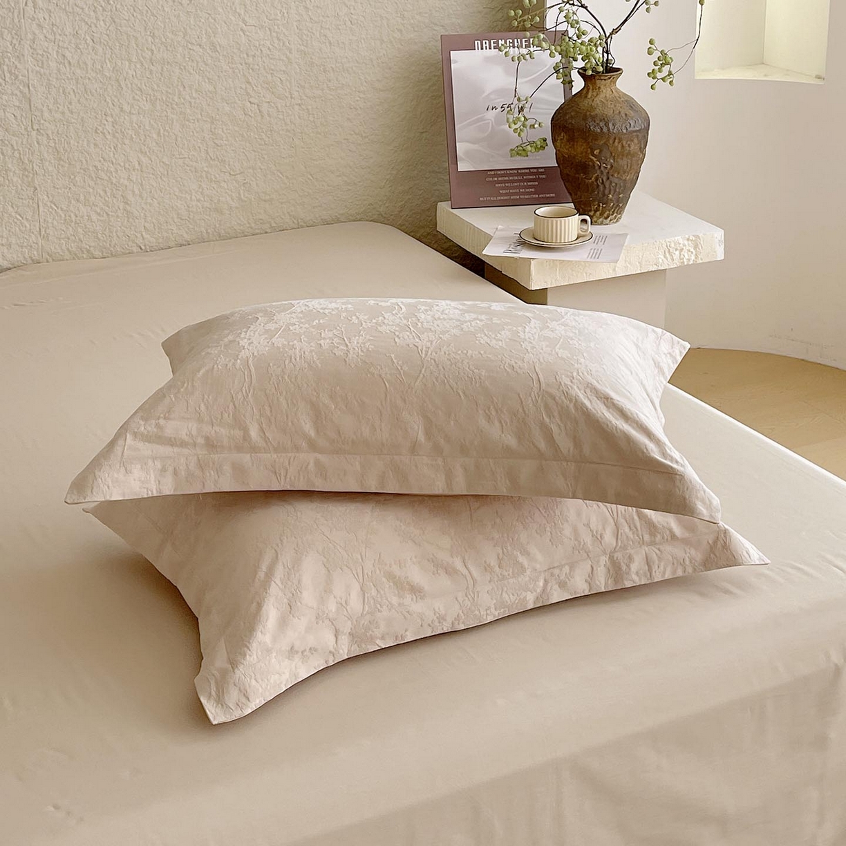 91家纺网 家纺一手货源 找家纺 帅露家纺 2026新款A类全棉纯棉亮面浮雕提花四件套 梦幻花园-米杏