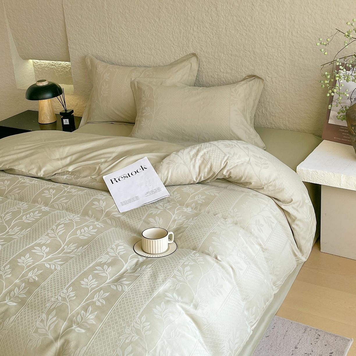 91家纺网 家纺一手货源 找家纺 帅露家纺 2026新款A类全棉纯棉亮面浮雕提花四件套 芊芊叶语-奶绿