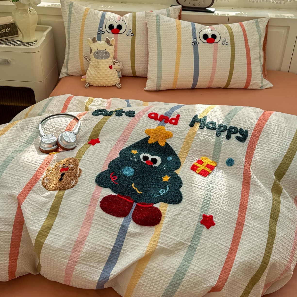 91家纺网 家纺一手货源 找家纺 帅露家纺 2026新款全棉纯棉华夫格毛巾绣四件套 彩色日记