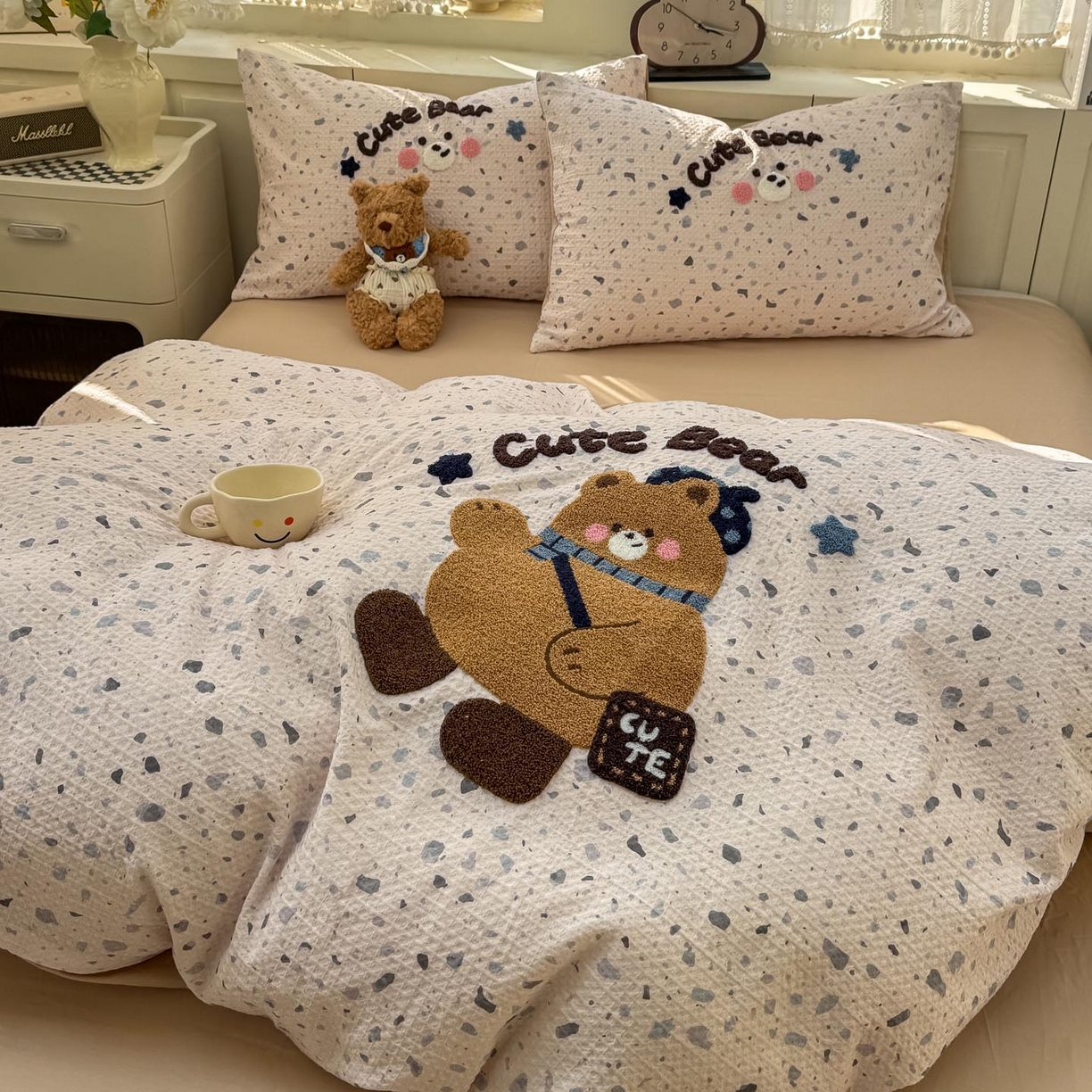 91家纺网 家纺一手货源 找家纺 帅露家纺 2026新款全棉纯棉华夫格毛巾绣四件套 嘟嘟熊