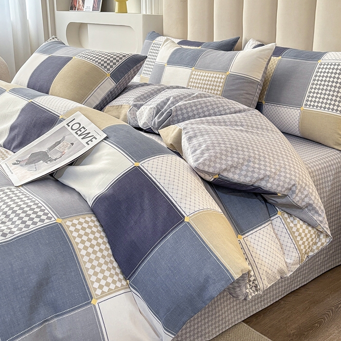 91家纺网 家纺一手货源 找家纺 宇彬家纺 2026直播新款13070全棉纯棉印花床单床笠款四件套和单被套喷气清新简约（缩水足可定做）蓝色垦丁