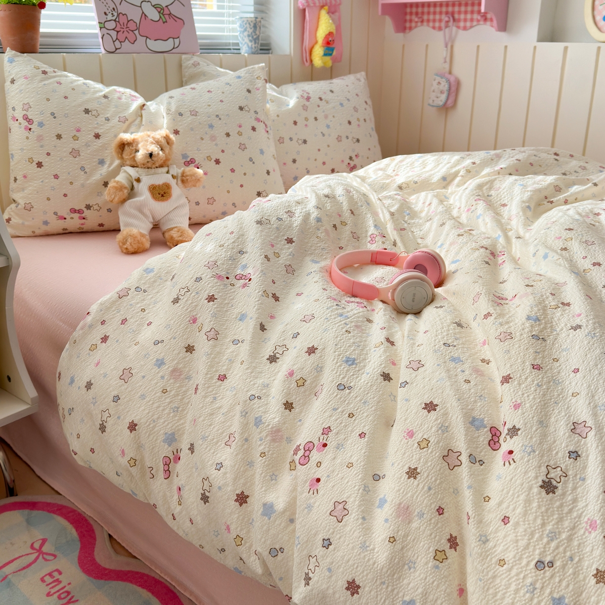 91家纺网 家纺一手货源 找家纺 （总）奈颜 2026新款A类泡芙纱印花四件套学生宿舍三件套-卡通印花系列