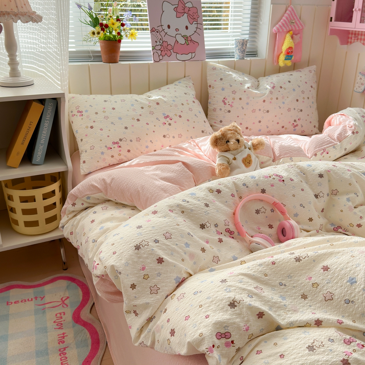 91家纺网 家纺一手货源 找家纺 奈颜 2026新款A类泡芙纱印花四件套学生宿舍三件套-卡通印花系列 躲猫猫