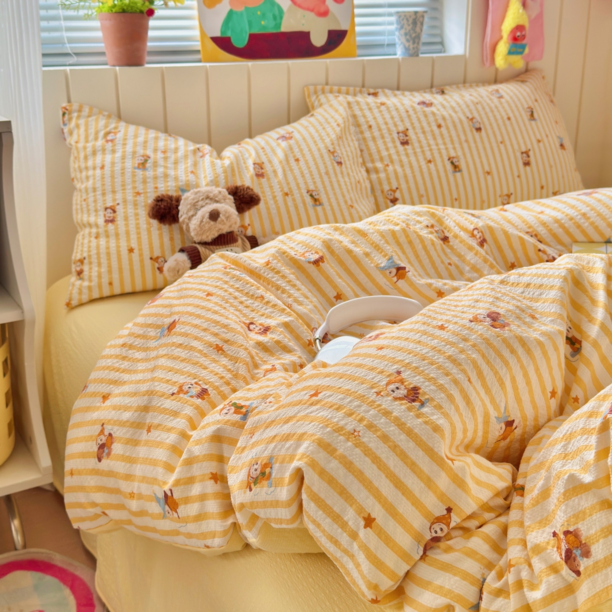 91家纺网 家纺一手货源 找家纺 奈颜 2026新款A类泡芙纱印花四件套学生宿舍三件套-卡通印花系列 条纹星星