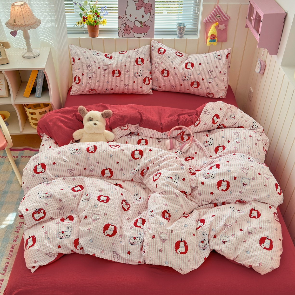 91家纺网 家纺一手货源 找家纺 奈颜 2026新款A类泡芙纱印花四件套学生宿舍三件套-卡通印花系列 苹果小狗