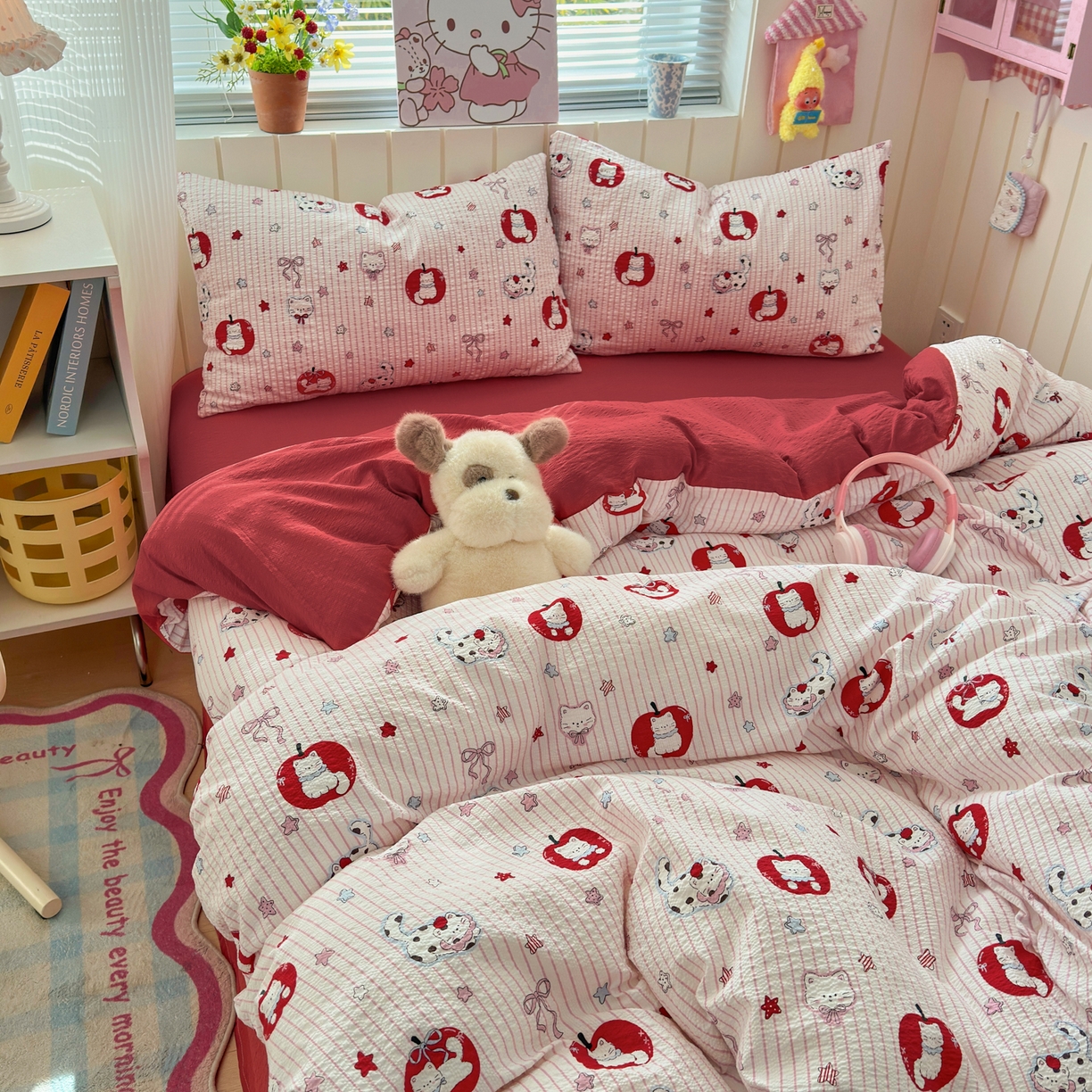 91家纺网 家纺一手货源 找家纺 奈颜 2026新款A类泡芙纱印花四件套学生宿舍三件套-卡通印花系列 苹果小狗