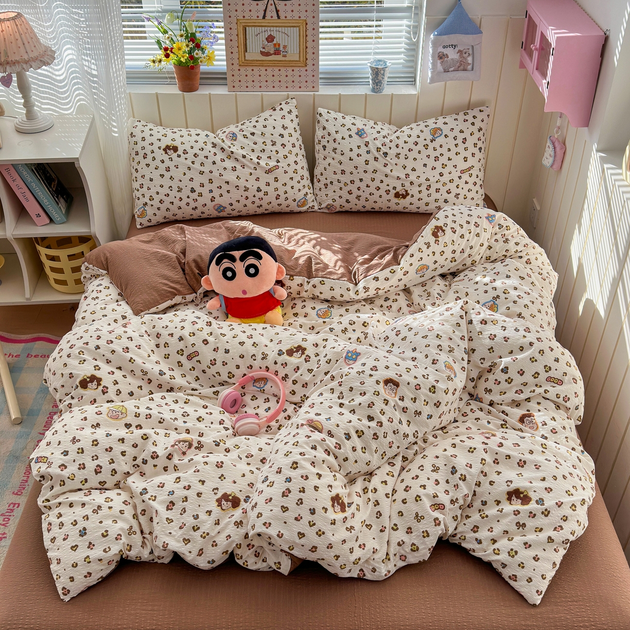 91家纺网 家纺一手货源 找家纺 奈颜 2026新款A类泡芙纱印花四件套学生宿舍三件套-卡通印花系列 豹纹蜡笔