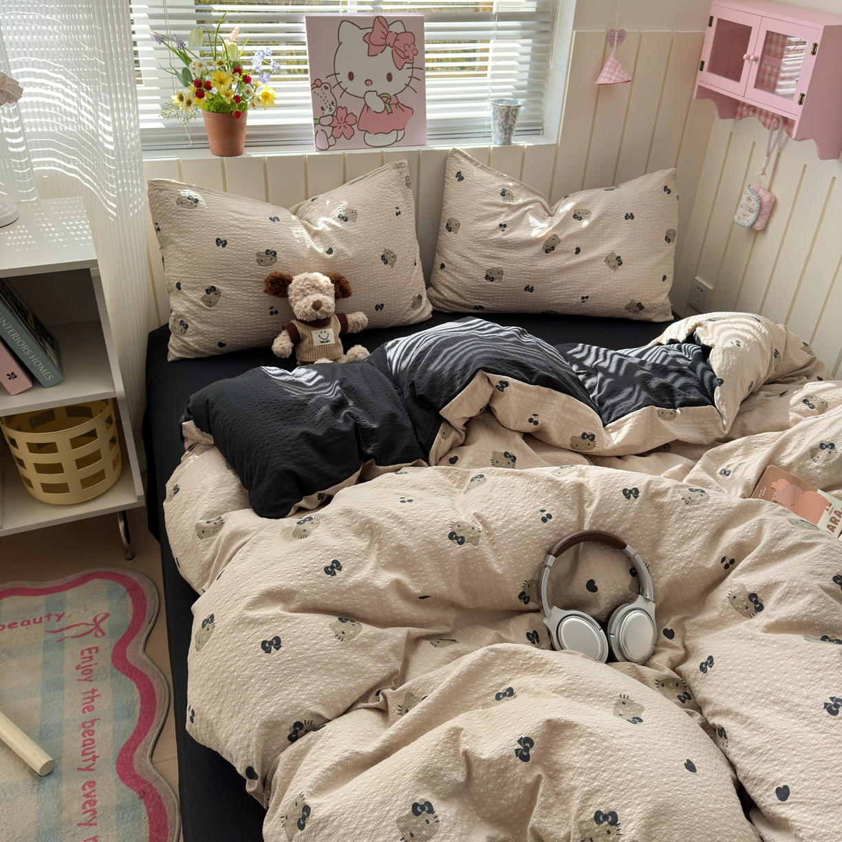 91家纺网 家纺一手货源 找家纺 奈颜 2026新款A类泡芙纱印花四件套学生宿舍三件套-卡通印花系列 黑皮小猫