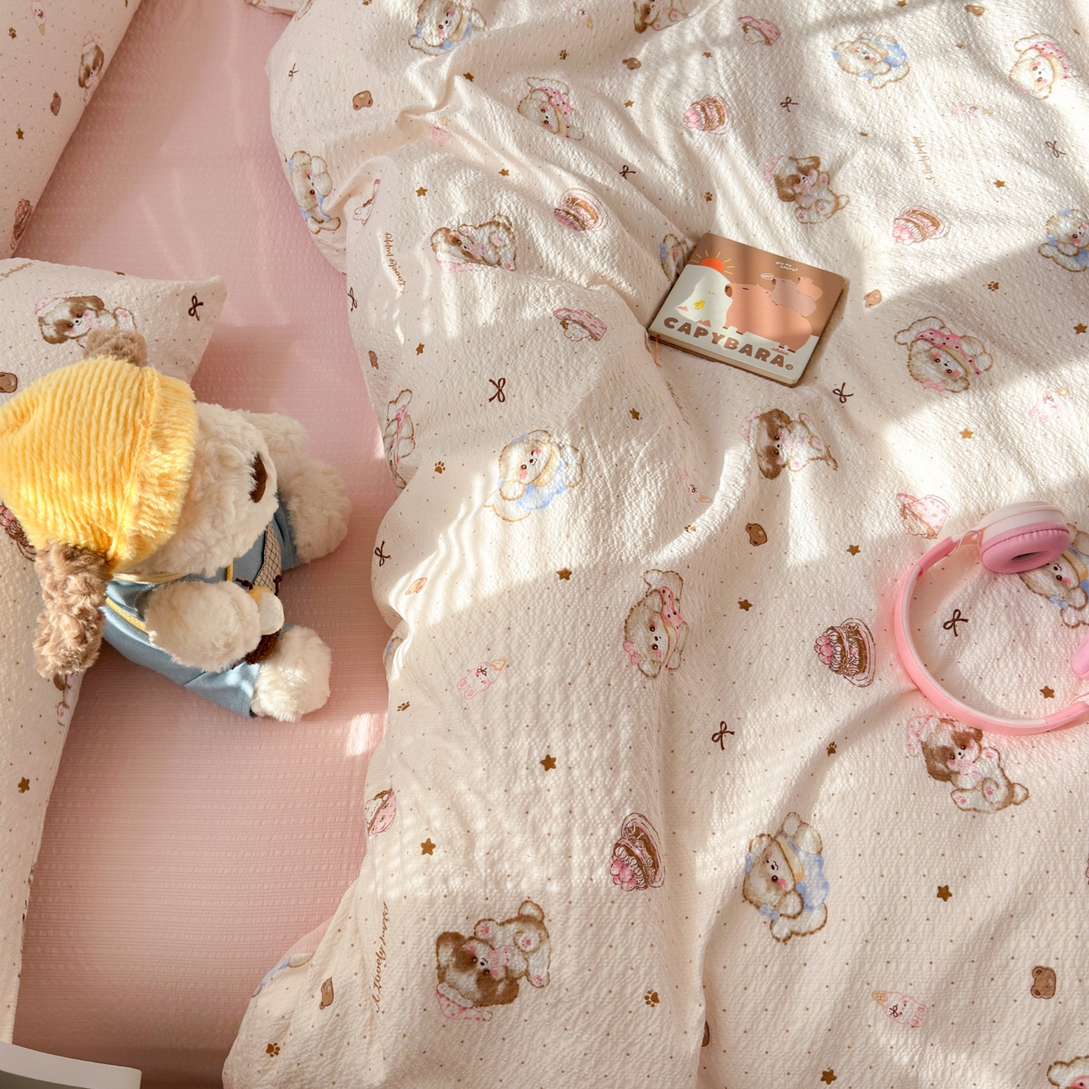 91家纺网 家纺一手货源 找家纺 奈颜 2026新款A类泡芙纱印花四件套学生宿舍三件套-卡通印花系列 甜品萌狗