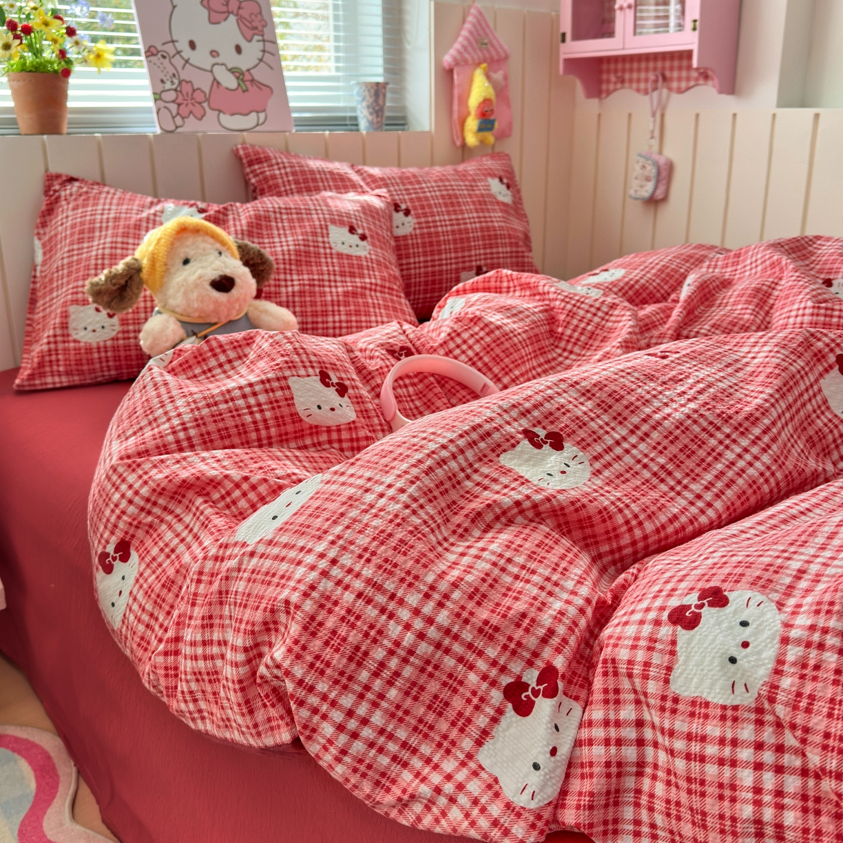 91家纺网 家纺一手货源 找家纺 奈颜 2026新款A类泡芙纱印花四件套学生宿舍三件套-卡通印花系列 红格猫咪