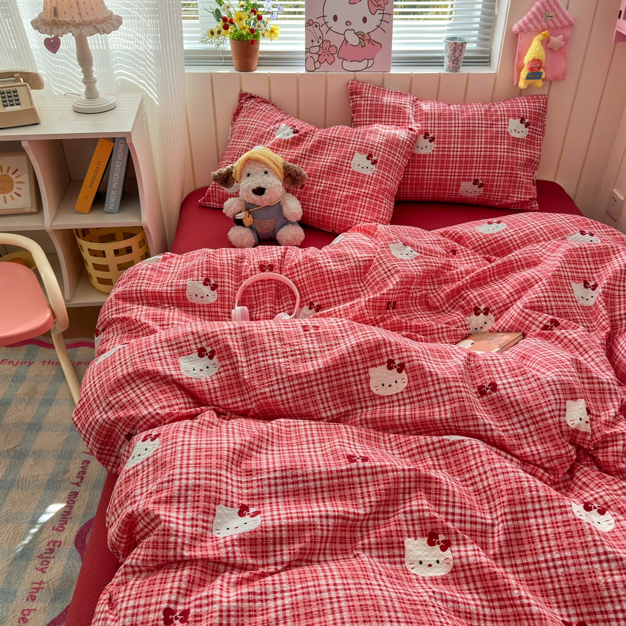 91家纺网 家纺一手货源 找家纺 奈颜 2026新款A类泡芙纱印花四件套学生宿舍三件套-卡通印花系列 红格猫咪