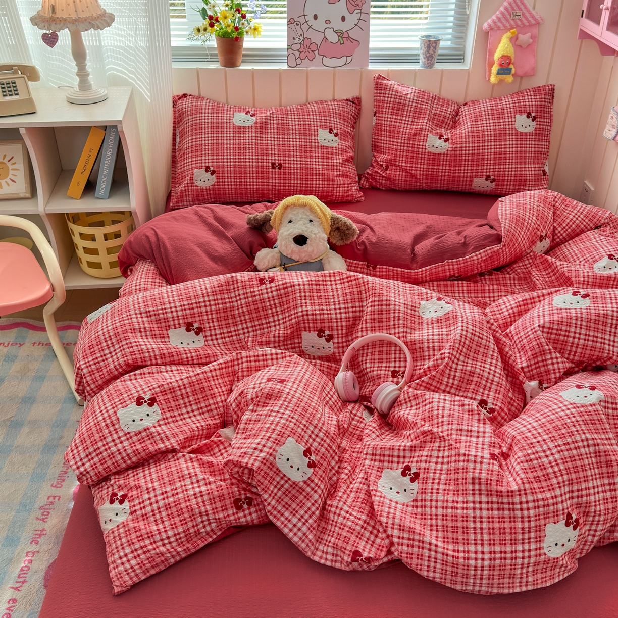 91家纺网 家纺一手货源 找家纺 奈颜 2026新款A类泡芙纱印花四件套学生宿舍三件套-卡通印花系列 红格猫咪