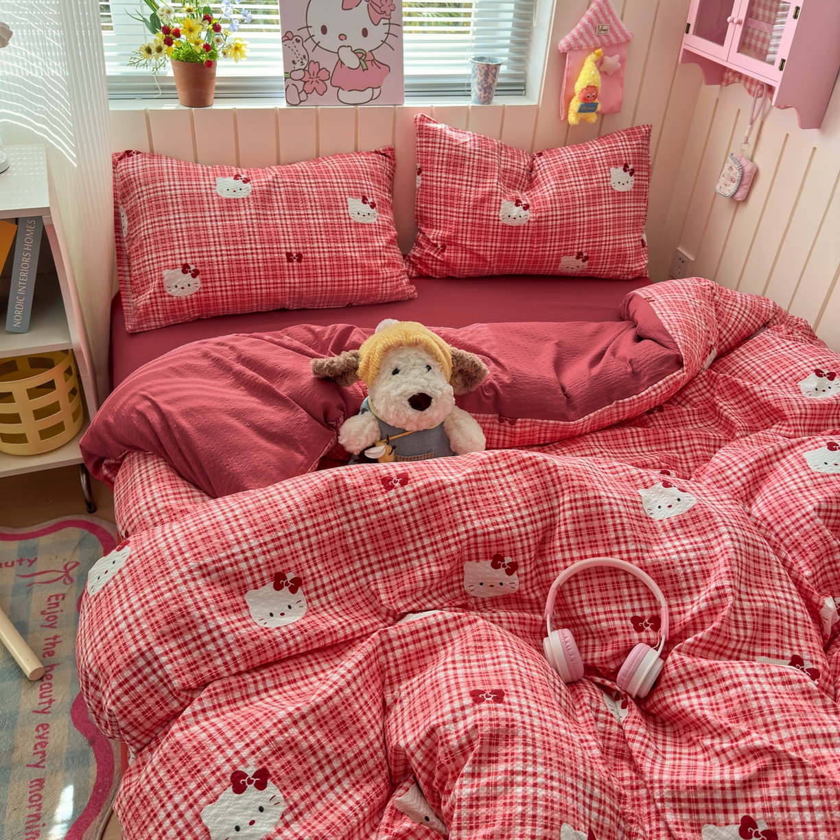 91家纺网 家纺一手货源 找家纺 奈颜 2026新款A类泡芙纱印花四件套学生宿舍三件套-卡通印花系列 红格猫咪