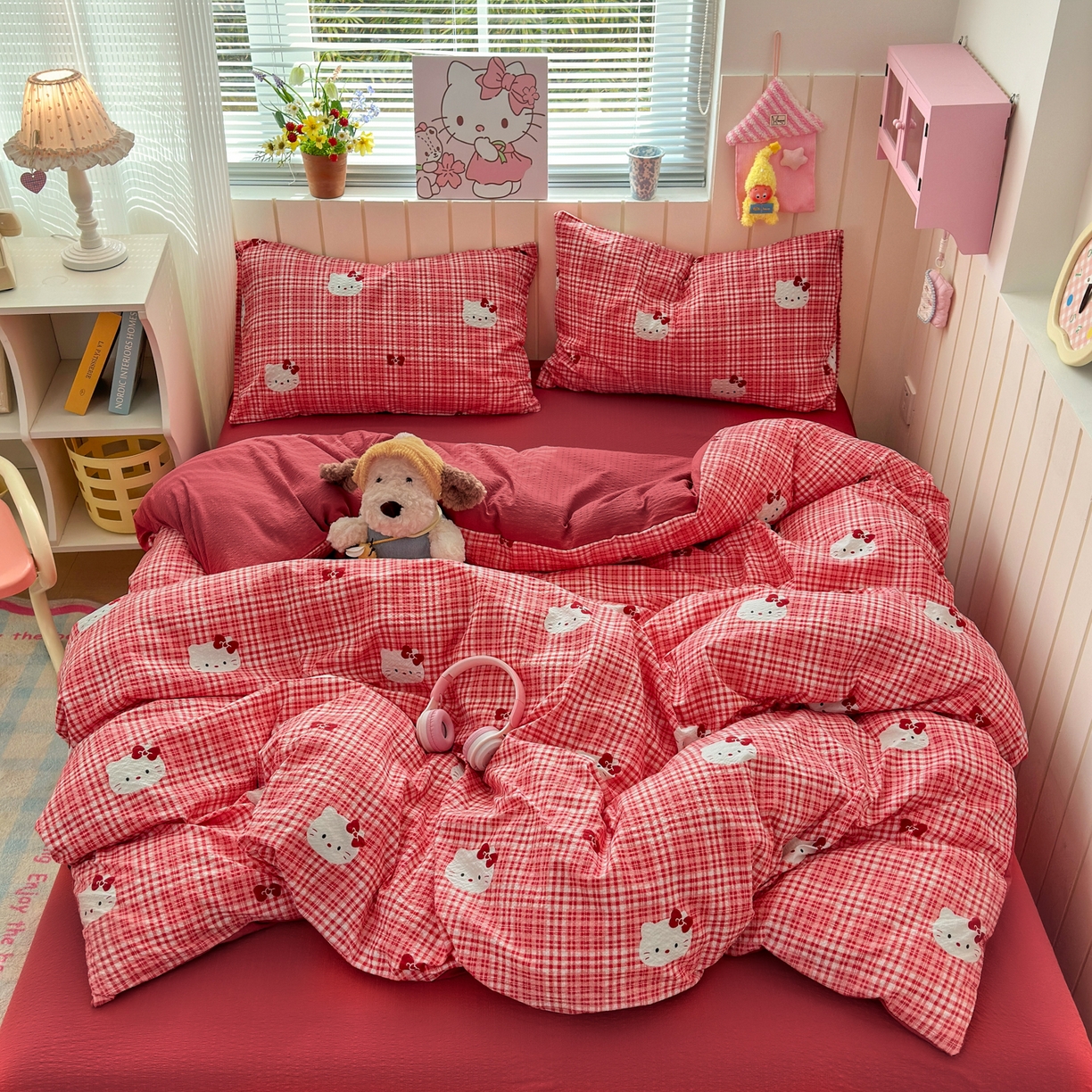 91家纺网 家纺一手货源 找家纺 奈颜 2026新款A类泡芙纱印花四件套学生宿舍三件套-卡通印花系列 红格猫咪