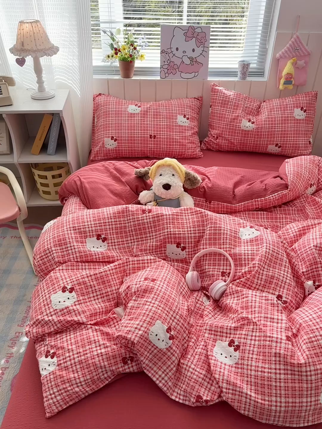 91家纺网 家纺一手货源 找家纺 奈颜 2026新款A类泡芙纱印花四件套学生宿舍三件套-卡通印花系列 红格猫咪