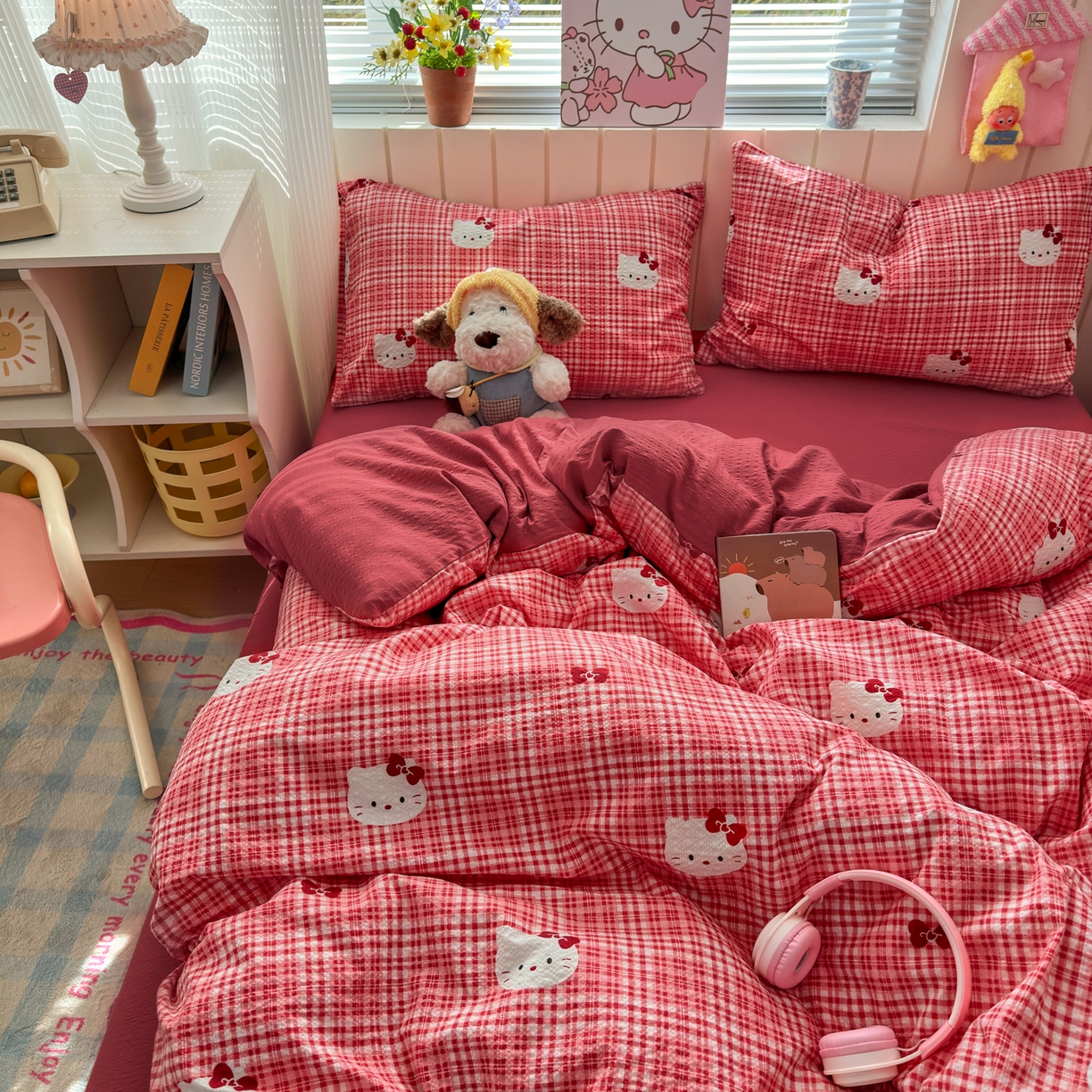 91家纺网 家纺一手货源 找家纺 奈颜 2026新款A类泡芙纱印花四件套学生宿舍三件套-卡通印花系列 红格猫咪