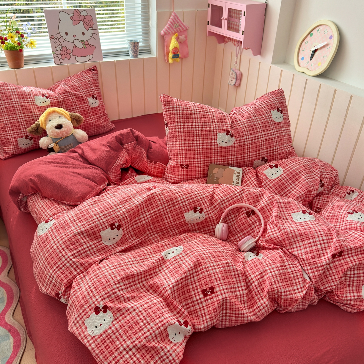 91家纺网 家纺一手货源 找家纺 奈颜 2026新款A类泡芙纱印花四件套学生宿舍三件套-卡通印花系列 红格猫咪