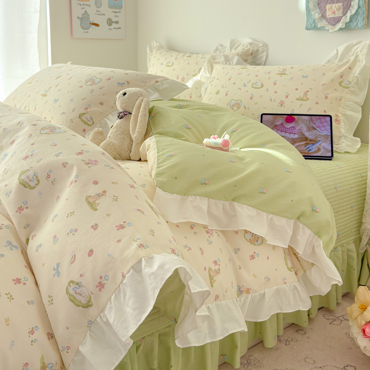 91家纺网 家纺一手货源 找家纺 （总）女子家纺 2026新款全棉纯棉绗缝花边床盖四件套