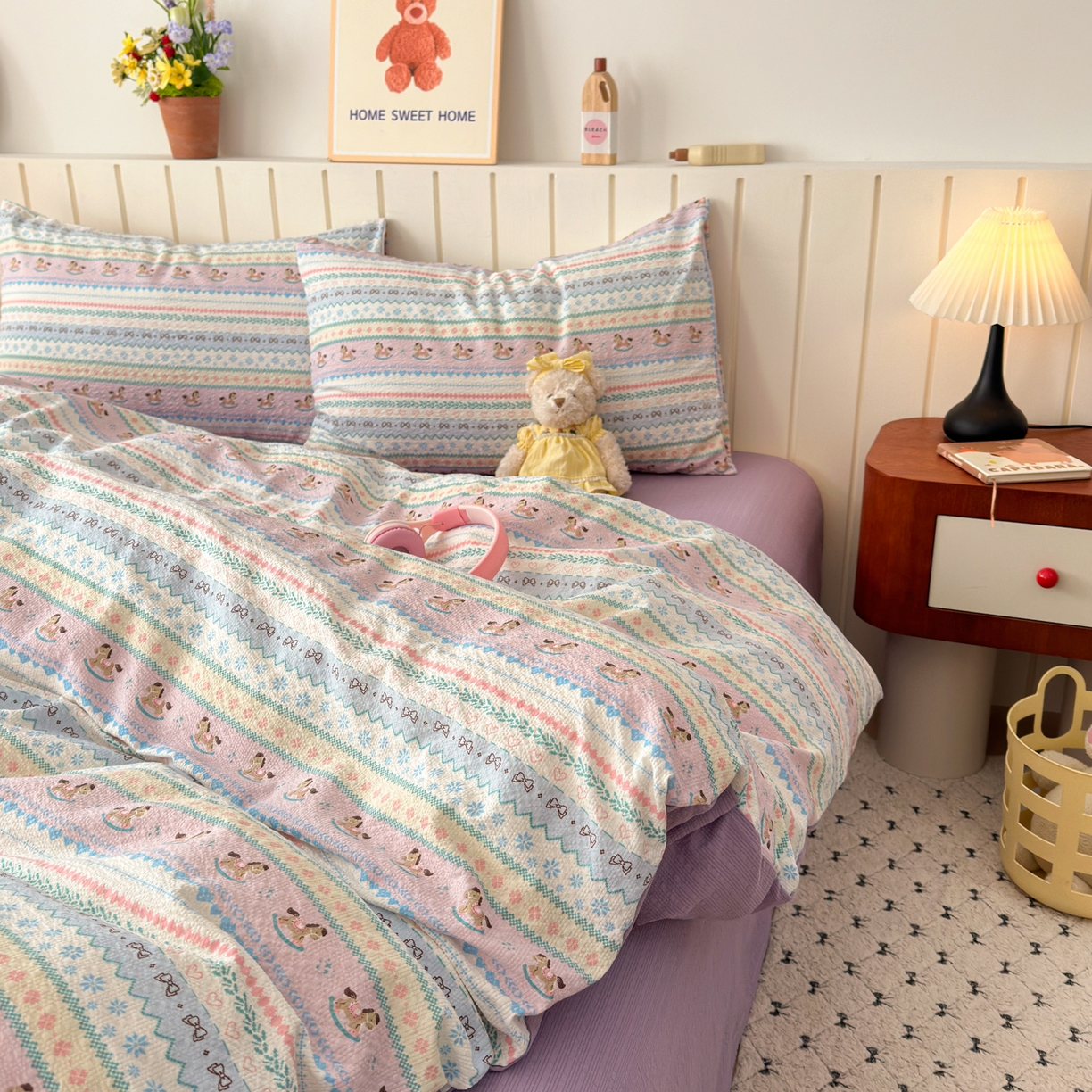 91家纺网 家纺一手货源 找家纺 （总）奈颜 2026新款A类泡芙纱印花四件套学生宿舍三件套-费尔岛系列