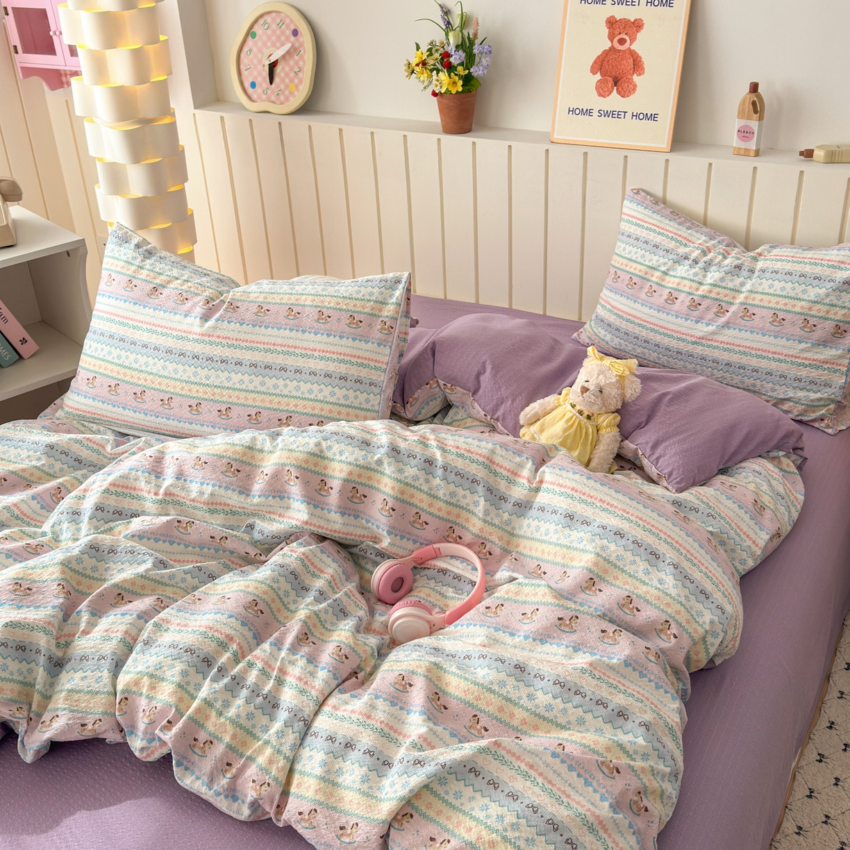 91家纺网 家纺一手货源 找家纺 （总）奈颜 2026新款A类泡芙纱印花四件套学生宿舍三件套-费尔岛系列