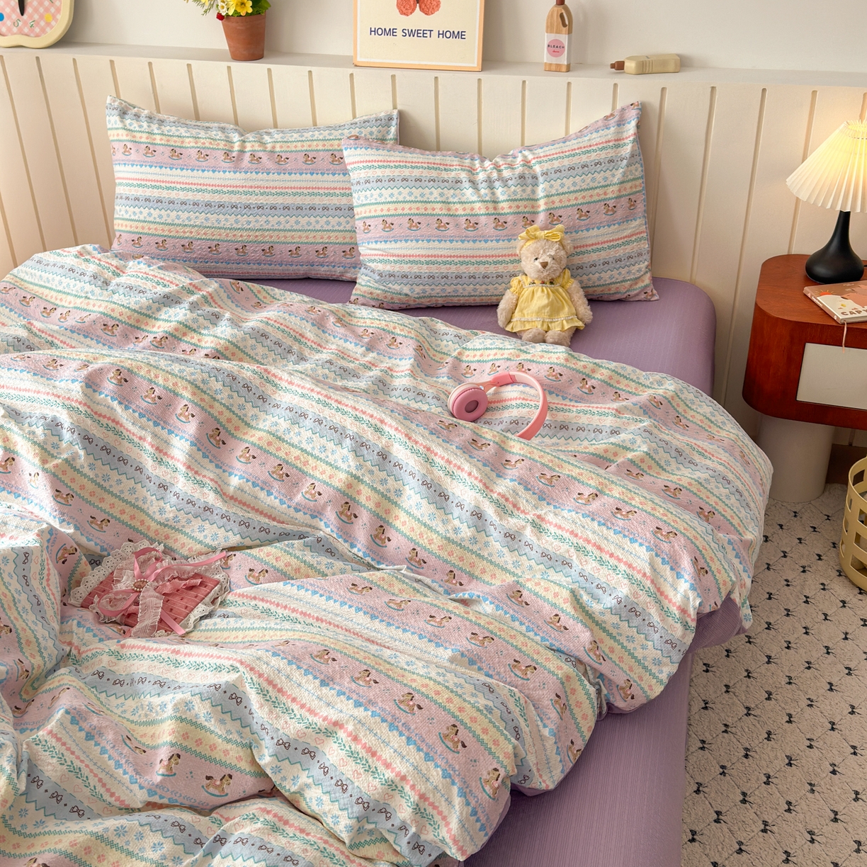 91家纺网 家纺一手货源 找家纺 （总）奈颜 2026新款A类泡芙纱印花四件套学生宿舍三件套-费尔岛系列