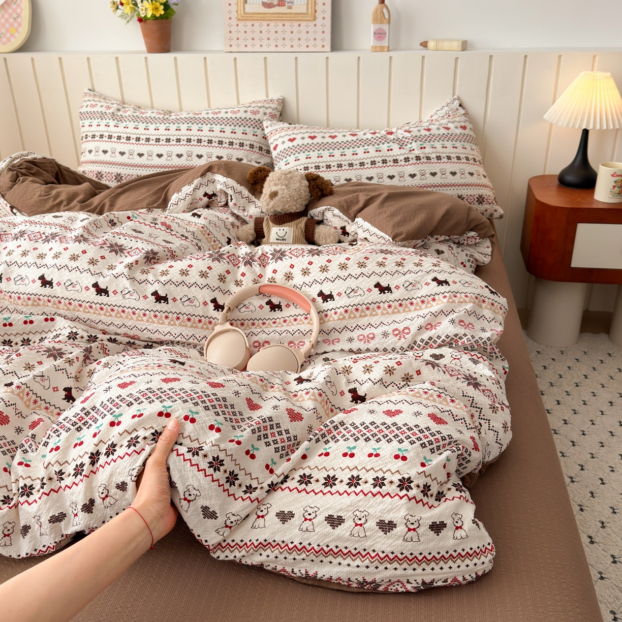 91家纺网 家纺一手货源 找家纺 奈颜 2026新款A类泡芙纱印花四件套学生宿舍三件套-费尔岛系列 费尔岛-小狗多多