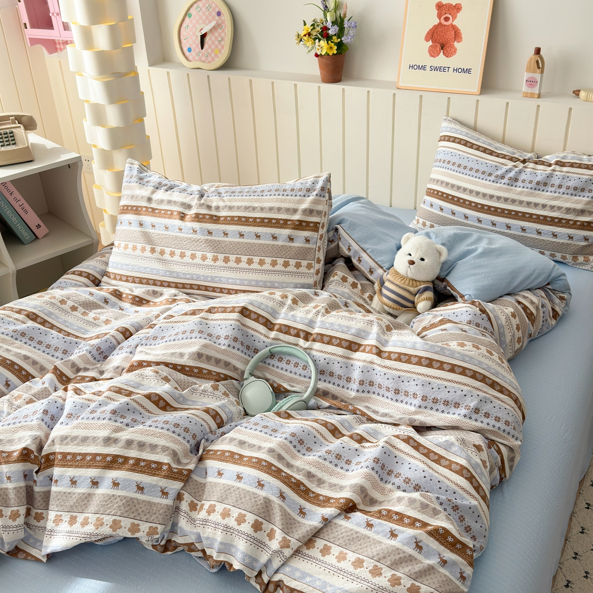 91家纺网 家纺一手货源 找家纺 奈颜 2026新款A类泡芙纱印花四件套学生宿舍三件套-费尔岛系列 费尔岛-麋鹿森林