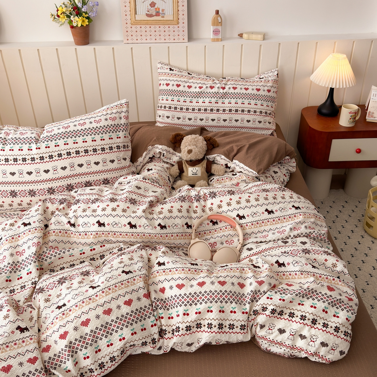 91家纺网 家纺一手货源 找家纺 奈颜 2026新款A类泡芙纱印花四件套学生宿舍三件套-费尔岛系列 费尔岛-小狗多多