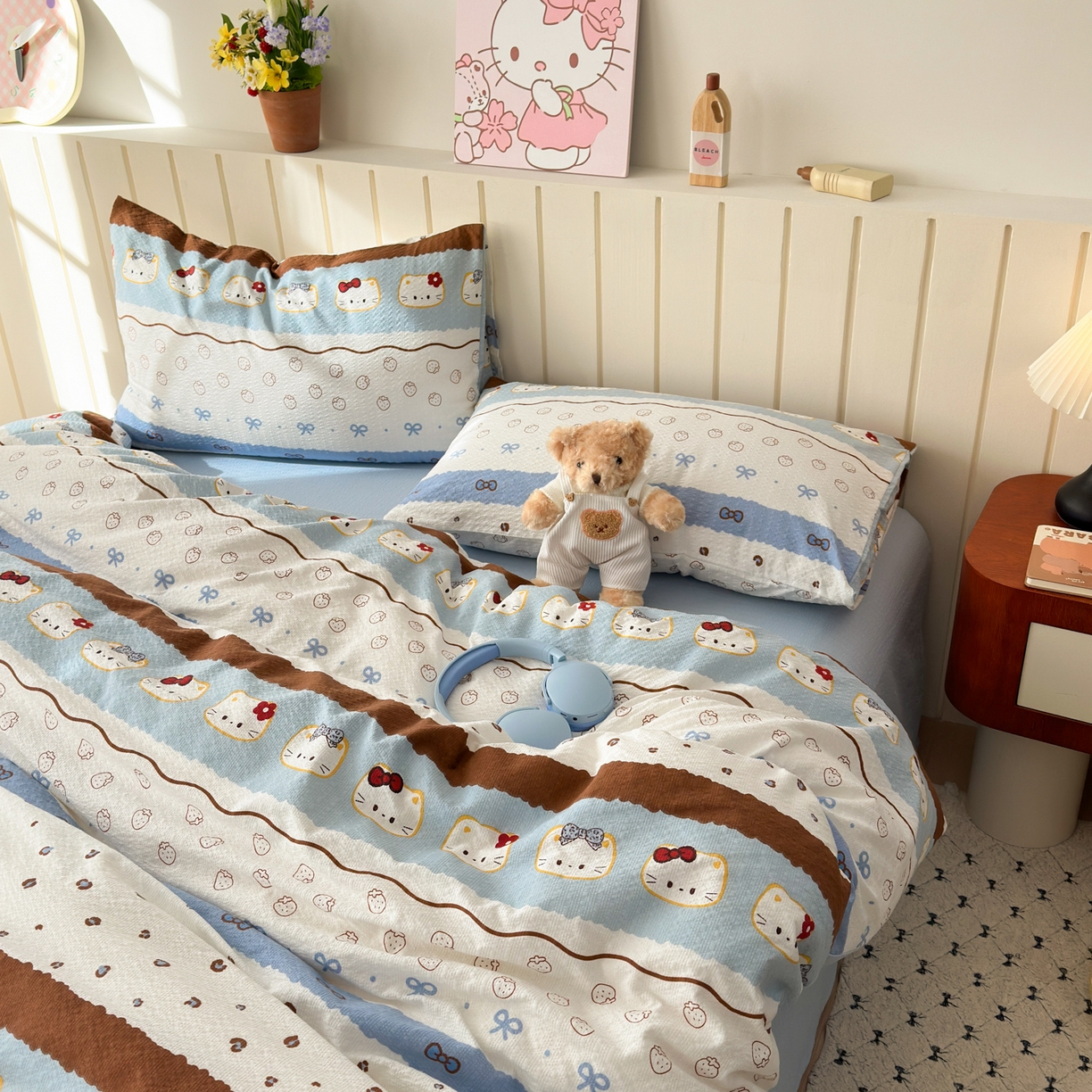 91家纺网 家纺一手货源 找家纺 奈颜 2026新款A类泡芙纱印花四件套学生宿舍三件套-费尔岛系列 费尔岛-小猫多多